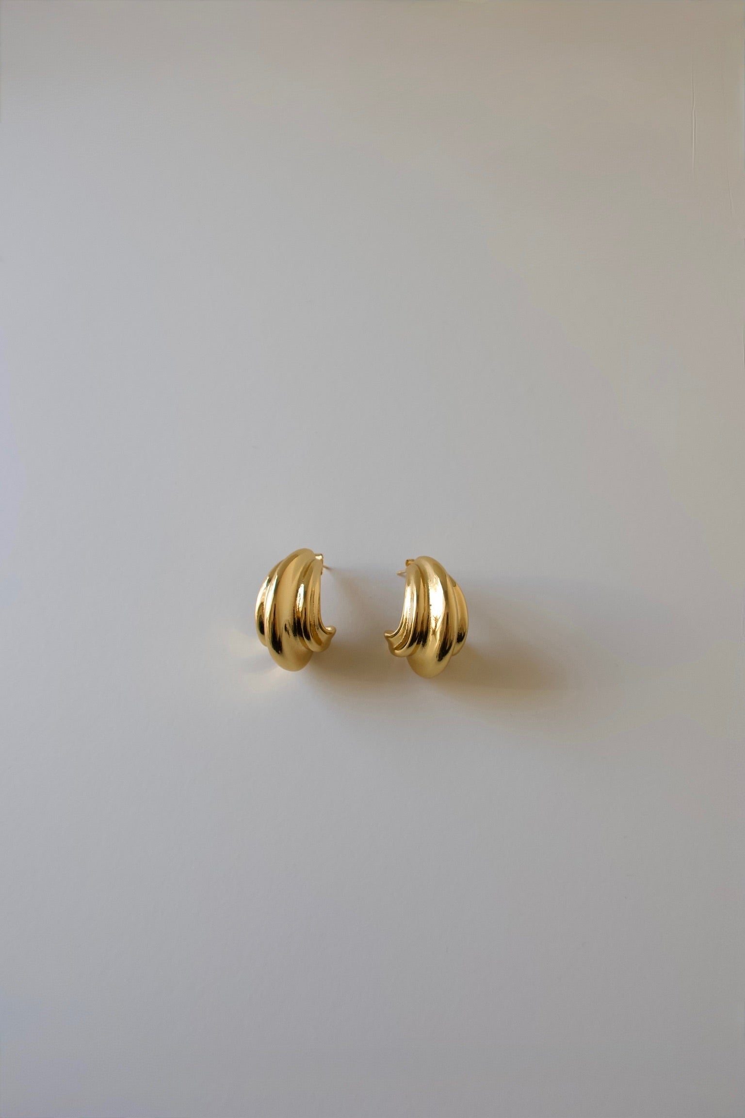 Celia oorbellen - goud