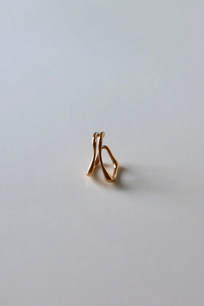 Sera ear cuff